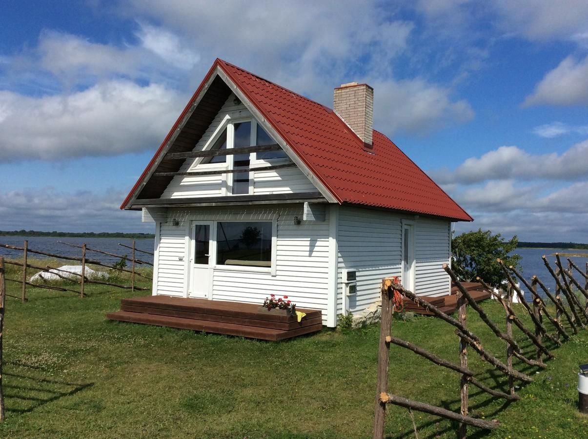 Дома для отпуска Seaside cottage Kõiguste